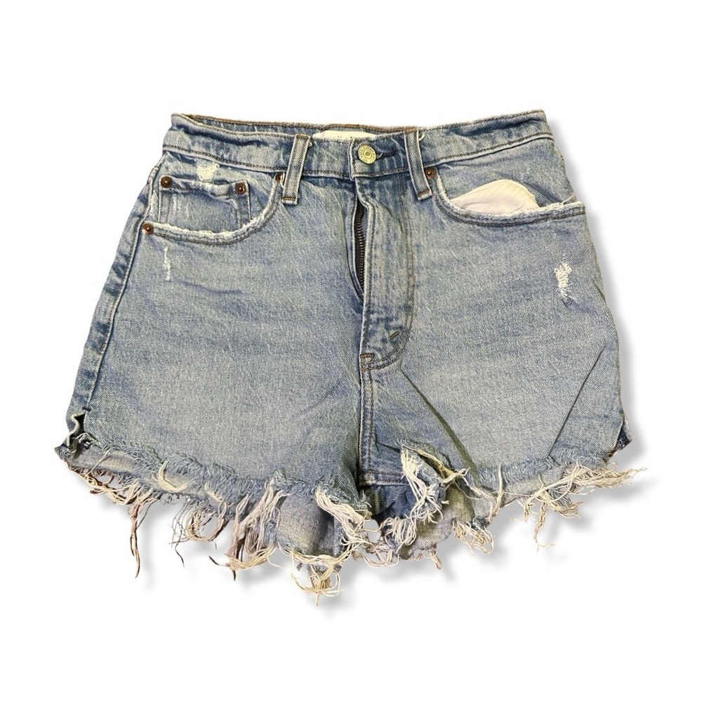 Abercrombie & Fitch The Mom Short High Rise Blue Denim Distressed Pockets 26